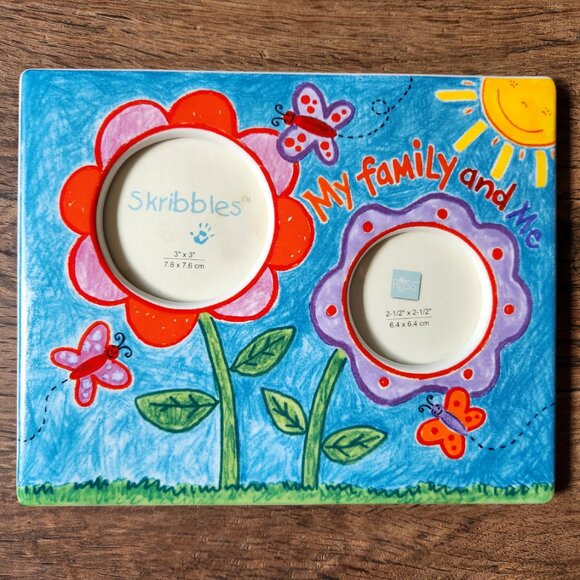 Vibrant and Colourful "My family and Me" Photo Frame - Picture 2 of 3